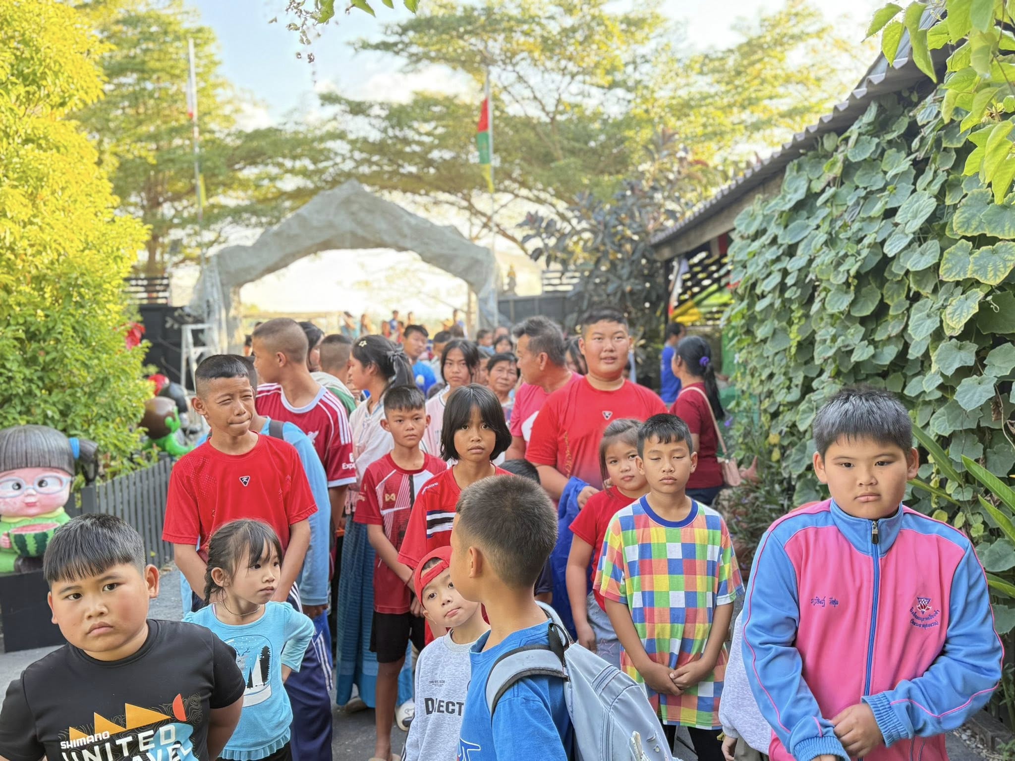 ๙ แรกของ ปี “#มอบสิ่งของให้เด็ก”